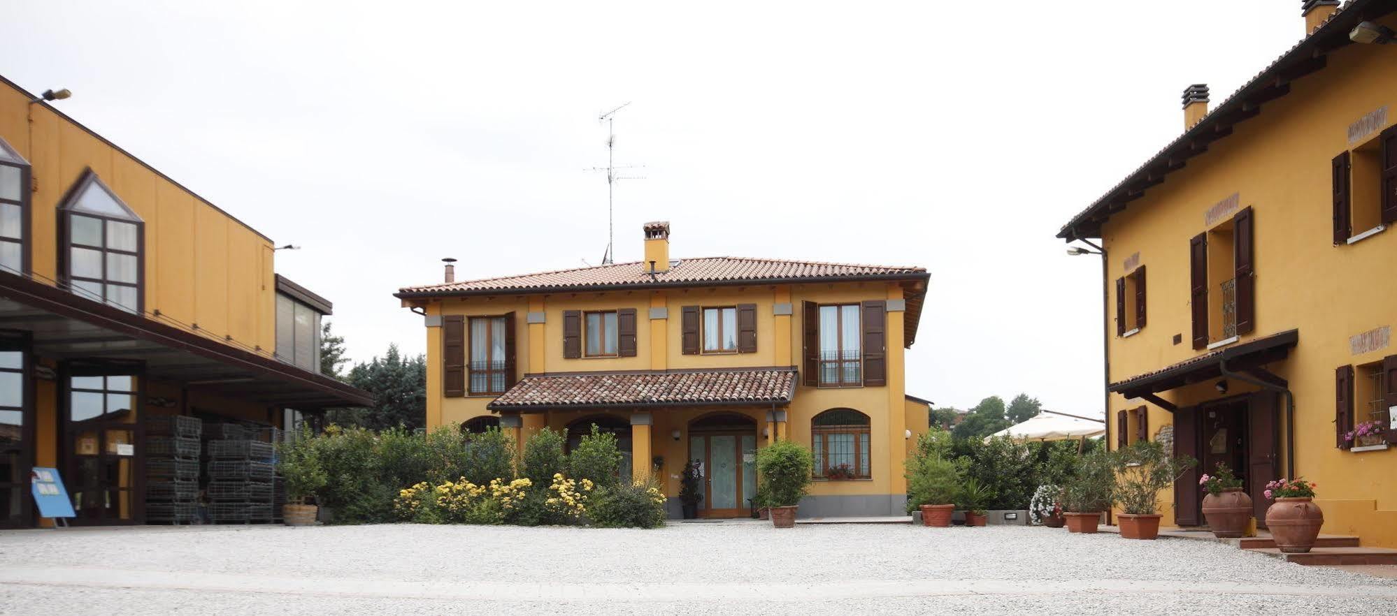 Agriturismo Gaggioli Borgo Delle Vigne Zola Predosa Bagian luar foto